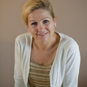 Catherine LETALENET (ESCP, 1983) Catherine LETALENET (ESCP, 1983)